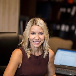 Meet your Posher, Aangela